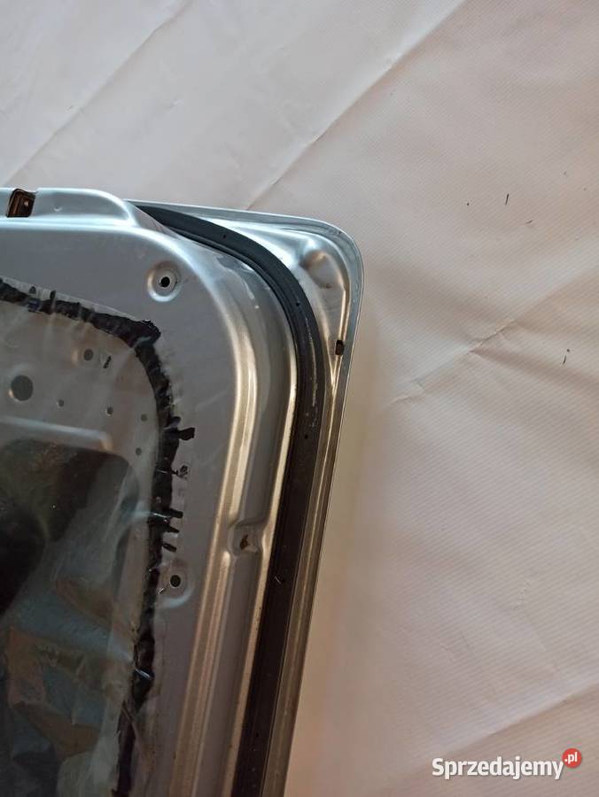 Nissan Micra K11 Drzwi Prawe model trzydrzwiowy Karoseria Bolesławiec