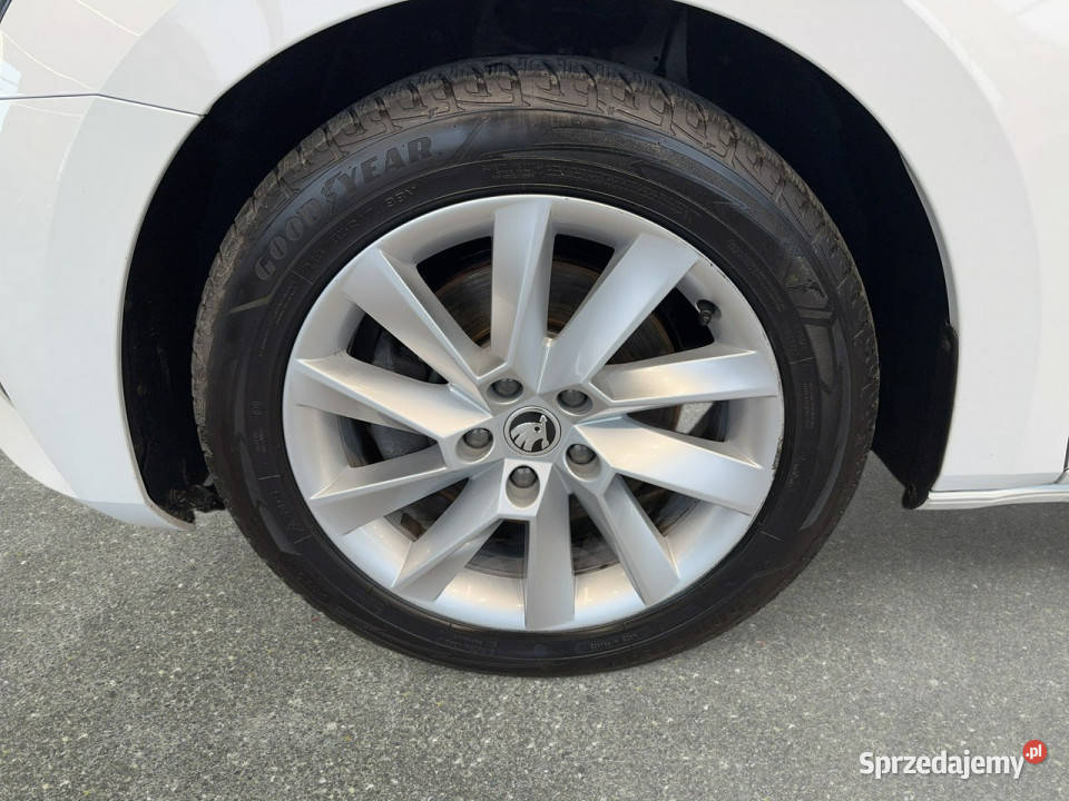 koda Superb VAT 23 Combi Style 20TDI 200 DSG 4x4 nieuszkodzony Myślenice