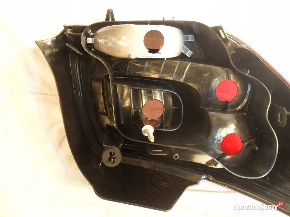 Citroen DS3 lampa lewa tylna tył wielkopolskie Nowy Tomyśl