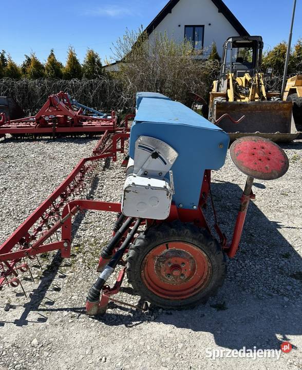 Siewnik isaria 3m 21 rejek świętokrzyskie Łachów sprzedam