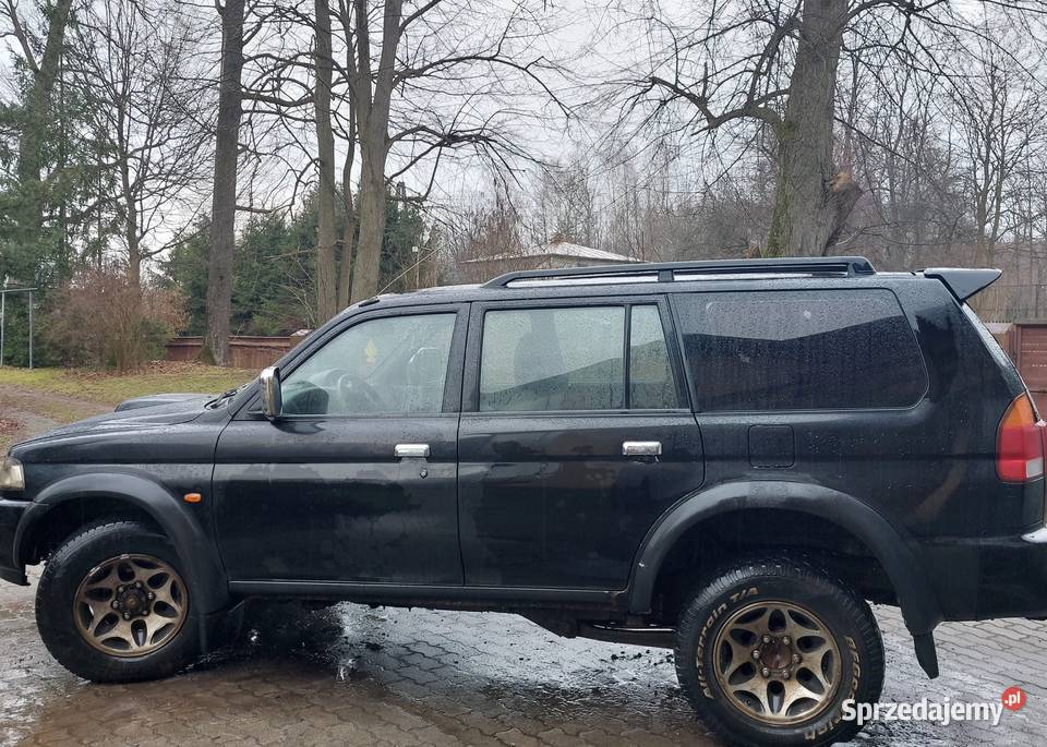 Samochód terenowy Pajero Ćmińsk