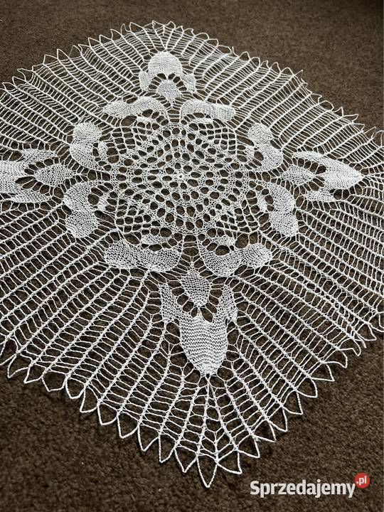 Obrus szydełkowy serweta szydełkowa rękodzieło śląskie Zabrze