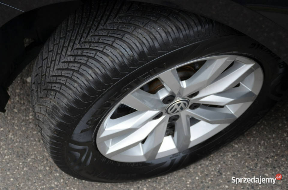 Volkswagen Passat 16TDI 120 Serwis Panorama ACC nawigacja łódzkie