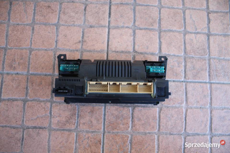 PANEL KLIMATYZACJI AUDI A6 C5 2 DIN 4B0820043AM osobowe Panele sterowania, przełączniki