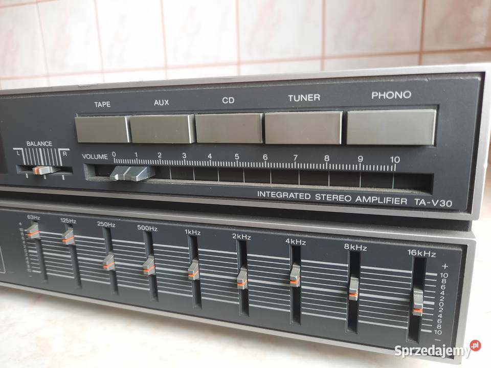 Wzmacniacz z korektorem Sony TAV30 Vintage 1984