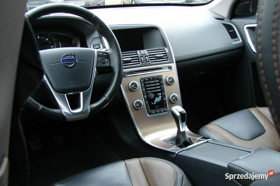 Volvo XC 60 20 D 150 Ful II 2017