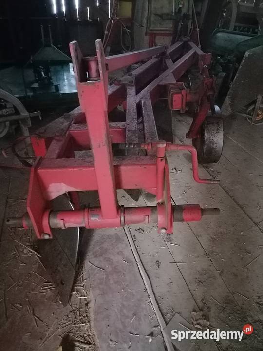 Pługi 4 skibowe nieuszkodzony Rolnictwo Turobin