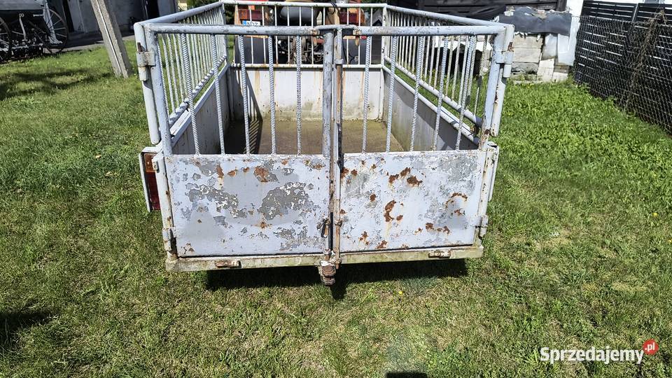 Przyczepa wózek dwukółka jednoosiowa do ciągnika nieuszkodzony Rybno sprzedam