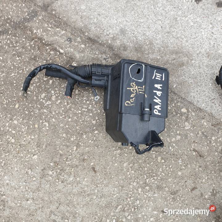 FIAT PANDA III 12 BENZ SKRZYNKA BEZPIECZNIKOW