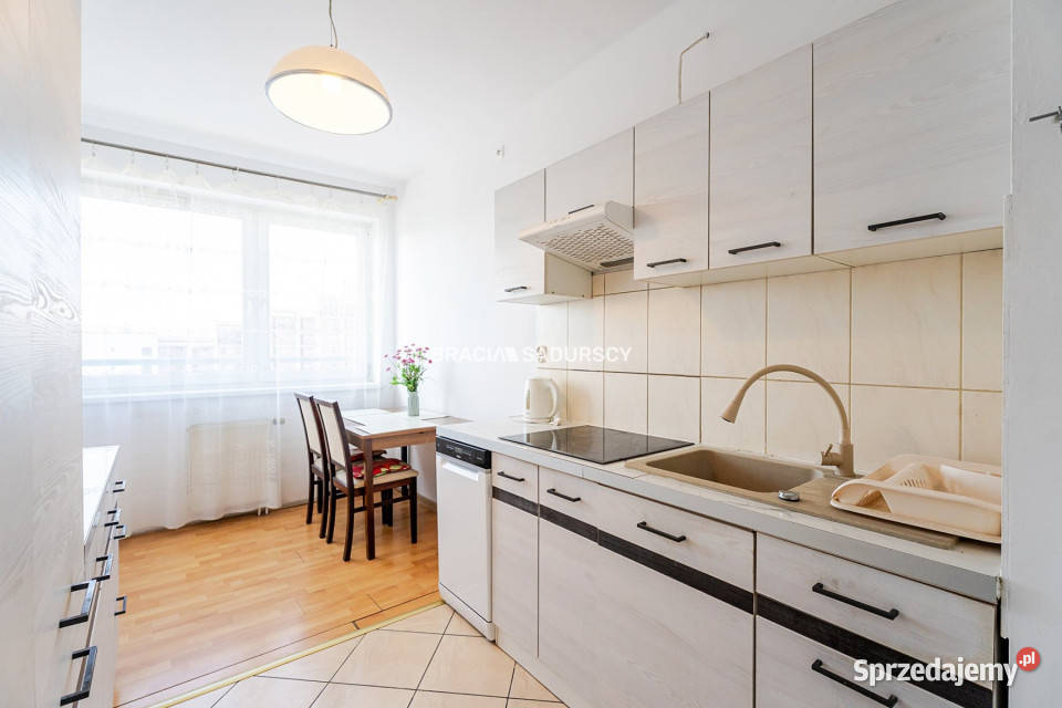 Mieszkanie sprzedam Kraków Bratysławska 5114m2 2 małopolskie