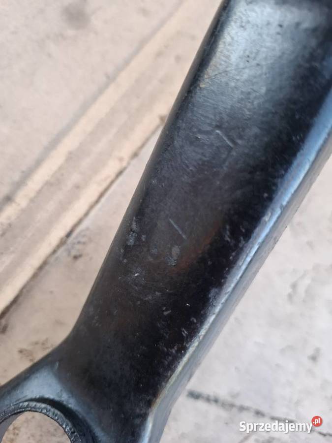 Wahacz przód przedni Fiat 126p Maluch