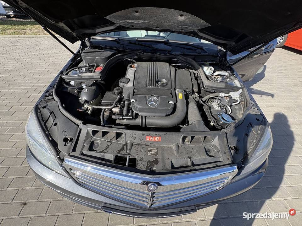 Mercedes C klasa 18 stan sprowadzony Sedan / Limuzyna Dolna Grupa