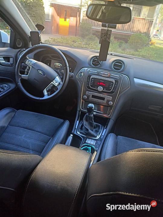 Sprzedam Forda Mondeo Mk4 20 Benzyna ASR (kontrola trakcji) Mondeo łódzkie