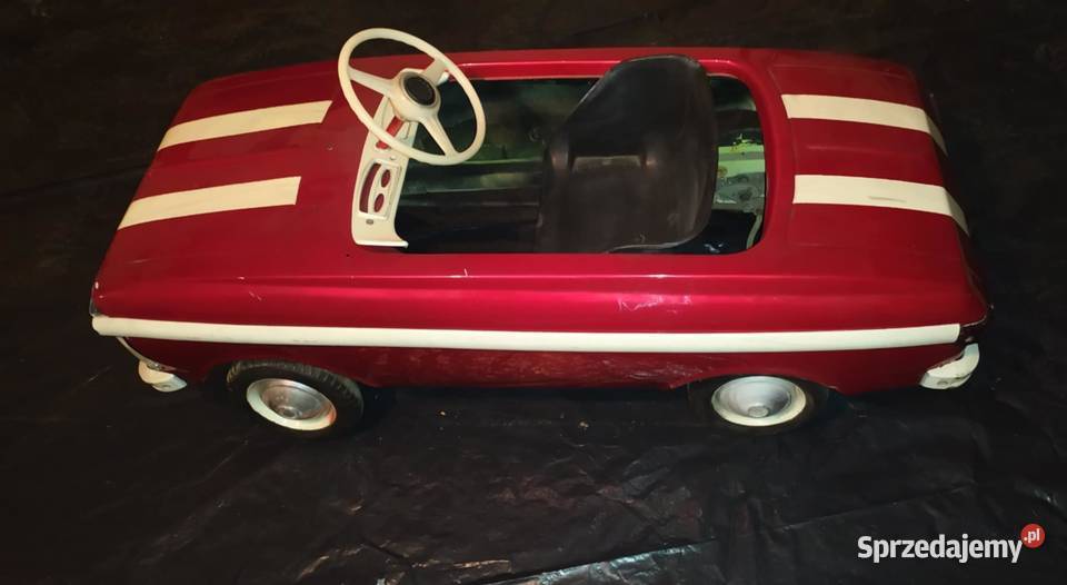 Moskwicz na pedały czerwony Auto metalowe Retro Lublin