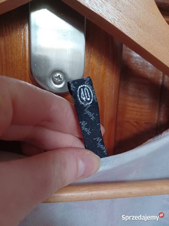 Sukienka beżowa różowa w kwiaty rozmiar L Rzeszów