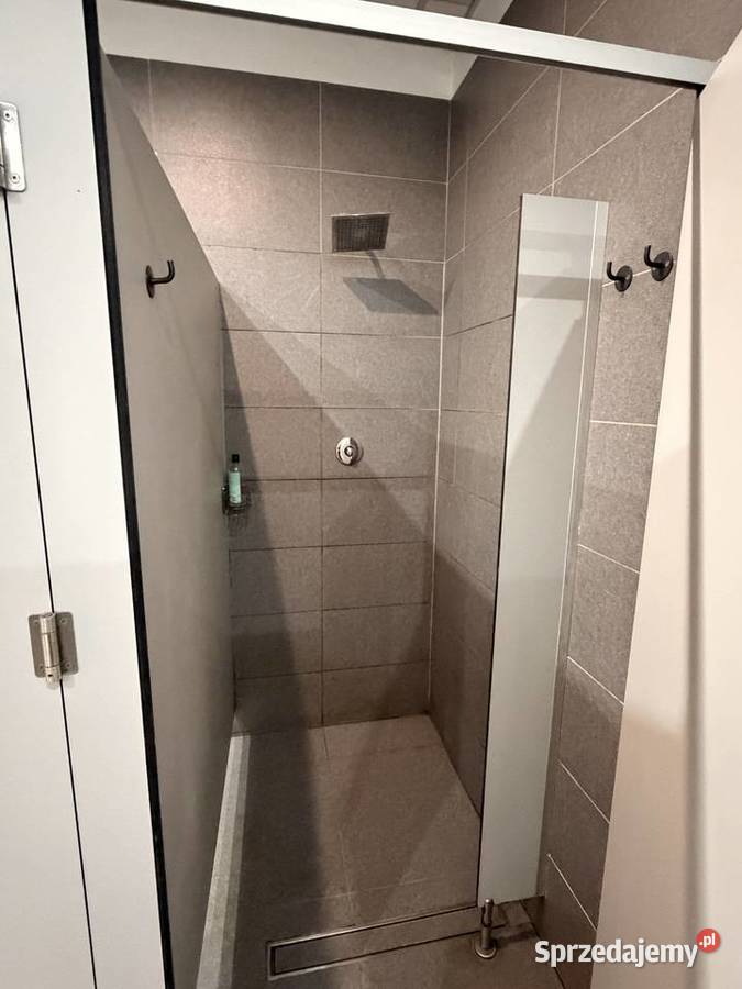Kabiny prysznicowe obudowy WC HPL 3 stanowiska Katowice