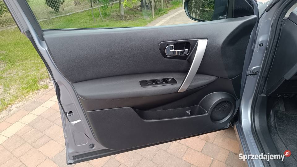 Piękny Nissan Qashqai 20i 142 niski przbieg lubelskie
