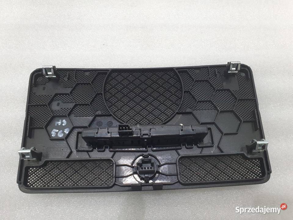 WYŚWIETLACZ PDC MERCEDES CKLASA W204 2045420523 osobowe wielkopolskie