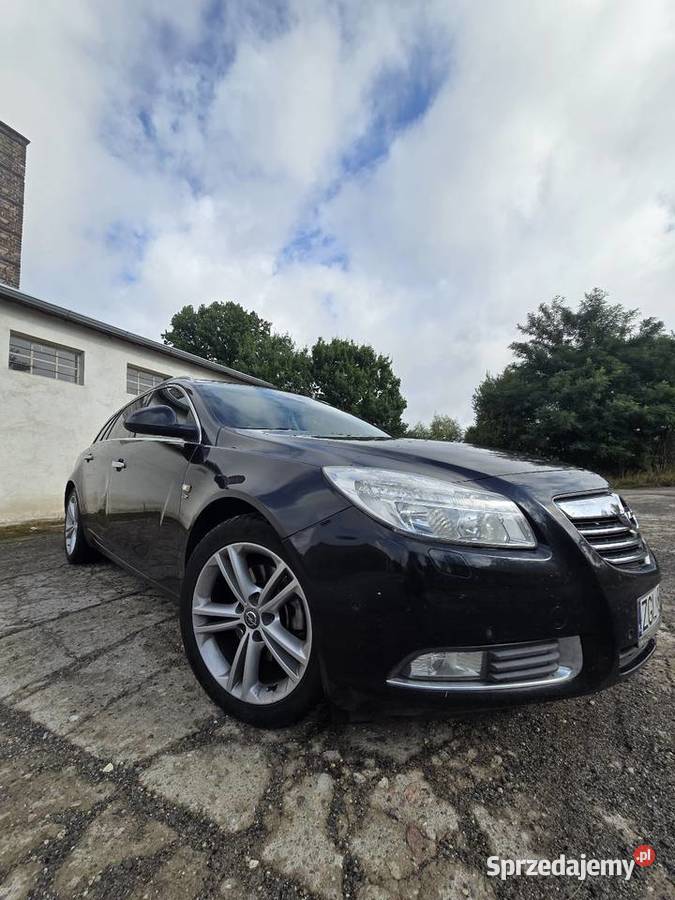 Opel Insignia 20 160 2011r Bogate Wyposażenie nieuszkodzony zachodniopomorskie Dębice