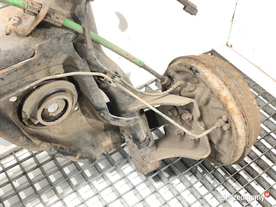 BELKA TYŁ RENAULT CLIO IV Hatchback TYLNA