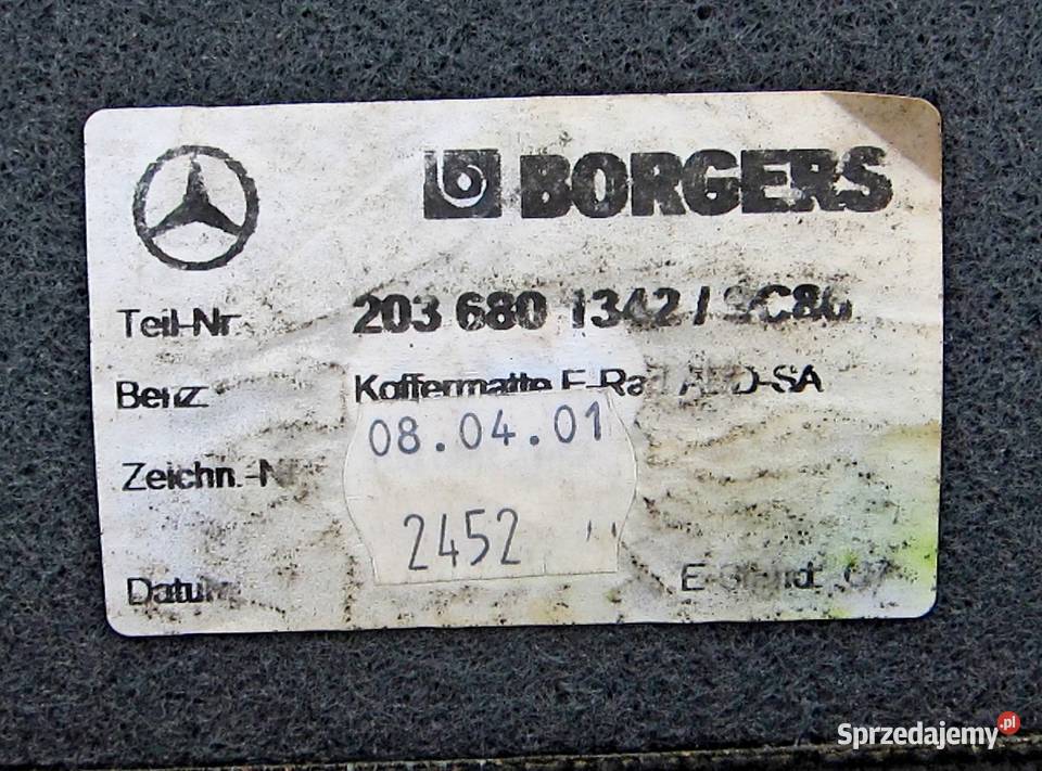 MERCEDES W203 SEDAN WYKŁADZINA BAGAŻNIKA Wyposażenie wnętrza