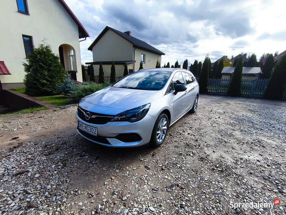 Opel Astra 12 Turbo Sports Tourer Miedziana Góra