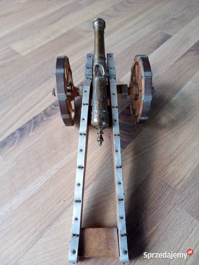 armatka dekoracyjna z 1969r z logo Huty Stalowa śląskie Tychy