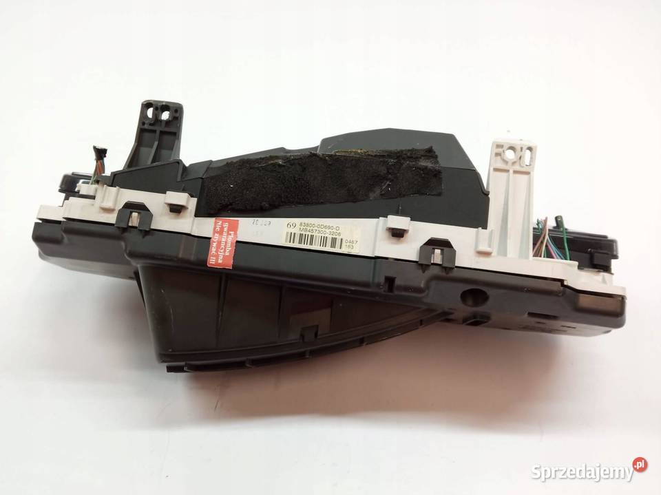 LICZNIK 838000D690D 14 D Toyota Yaris II