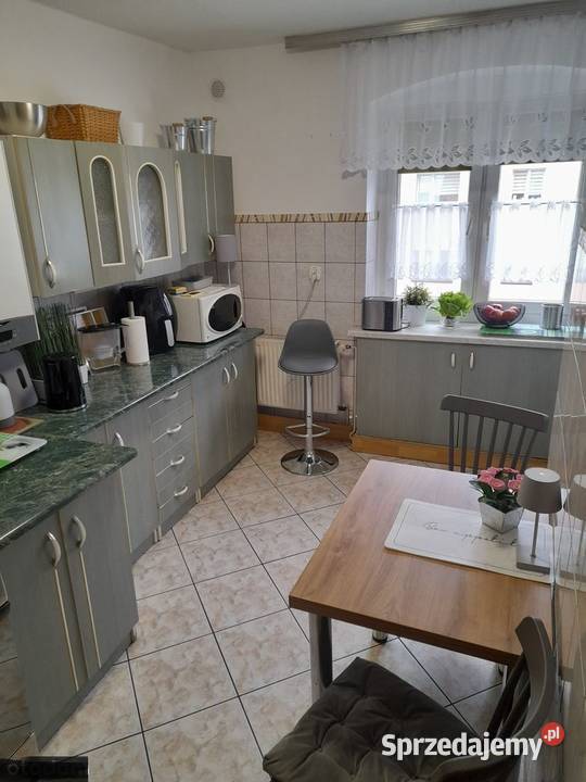 2pok 46met Żmigrodzkiej PIWNICAOGRÓDGARAŻ Liczba pokoi 2 Wrocław