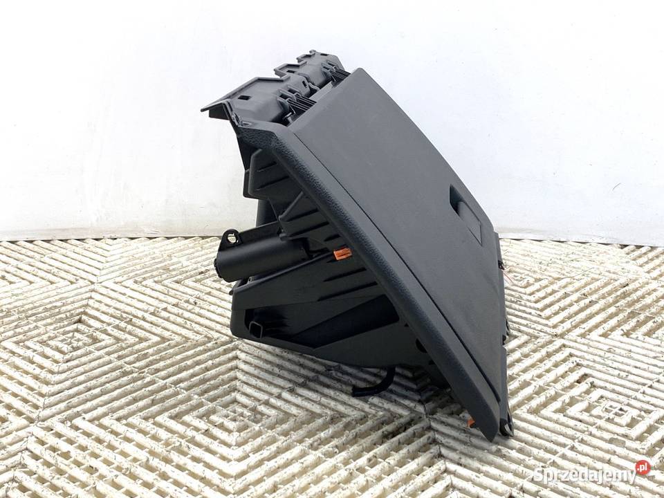 SCHOWEK PASAŻERA TOYOTA COROLLA E21 Schowki, półki