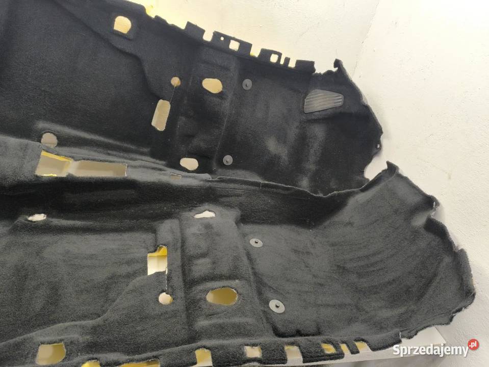 WYKŁADZINA DYWAN WNĘTRZA FORD FOCUS MK3 LIFT sprzedam