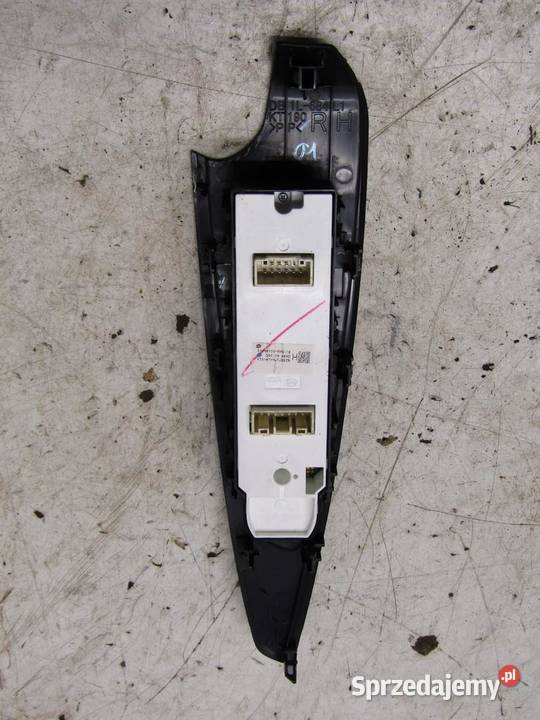 PANEL PRZEŁĄCZNIK SZYB LUSTEREK LEWY PRZÓD MAZDA