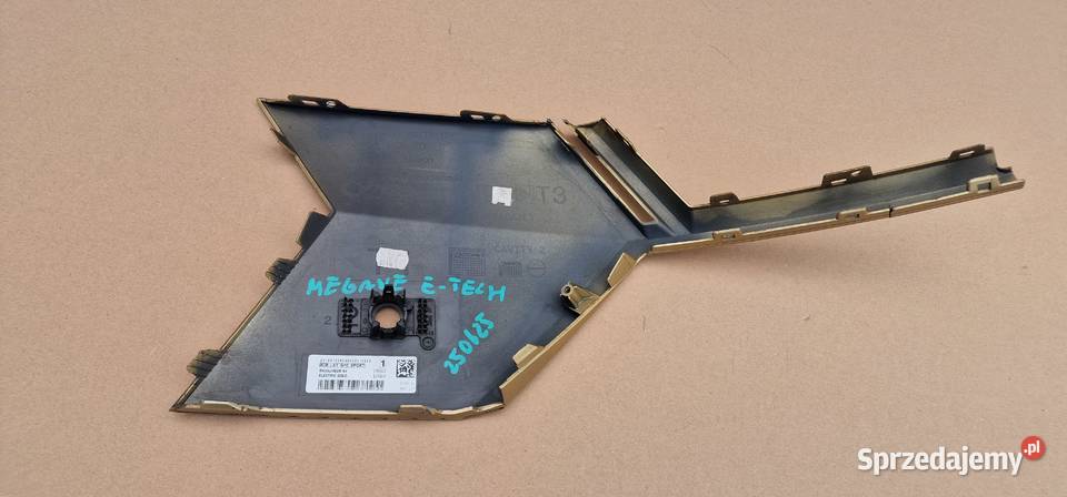 RENAULT MEGANE V 5 ETECH KRATKA LEWA ZDERZAKA sprzedam