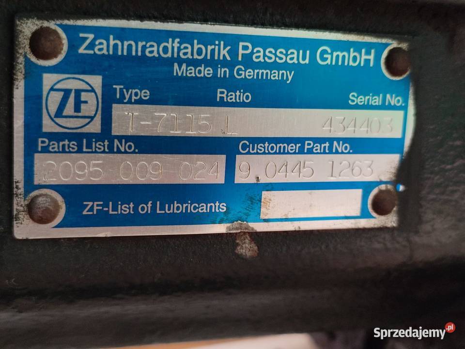 Obudowa skrzyni półbiegów 2095 419 037 D DEUTZ wielkopolskie Wilkowo sprzedam