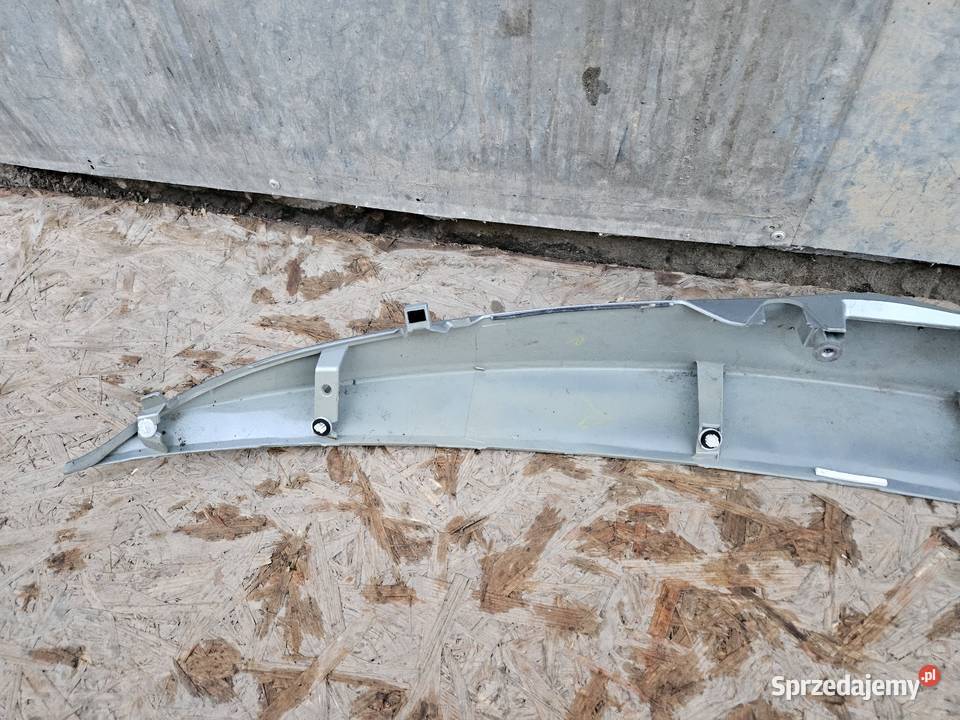 TOYOTA AURIS E180 HB BLENDA KLAPY BAGAŻNIKA TYŁ Międzychód sprzedam