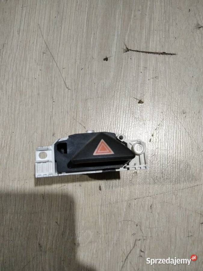 Włącznik świateł awaryjnych Ford Focus mk1 łódzkie Krośniewice sprzedam