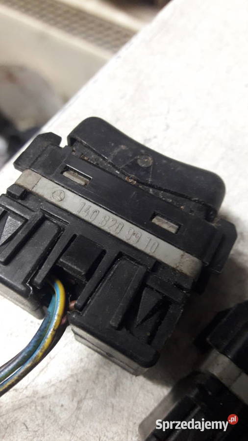 Mercedes przełącznik przycisk grzania fotela