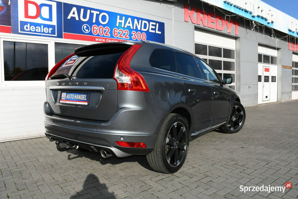 Volvo XC 60 20 D4 RLine Automat Serwis Xenon LED tempomat sprzedam