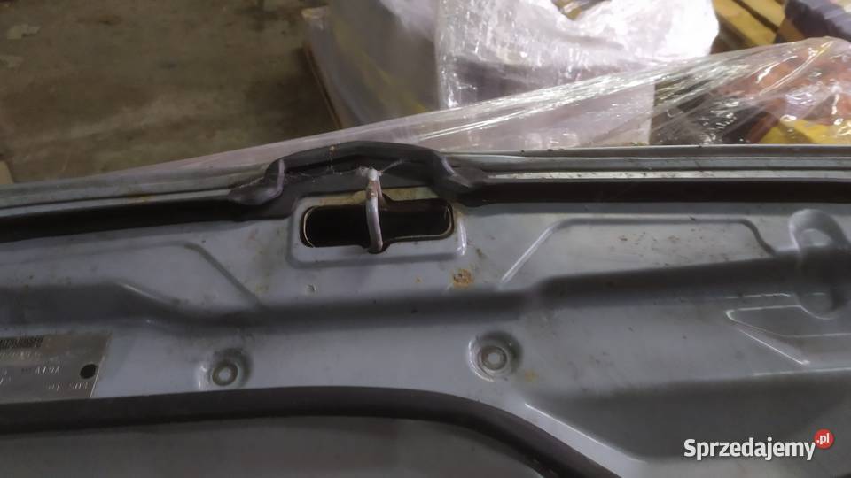 Mitsubishi Grandis maska Części samochodowe