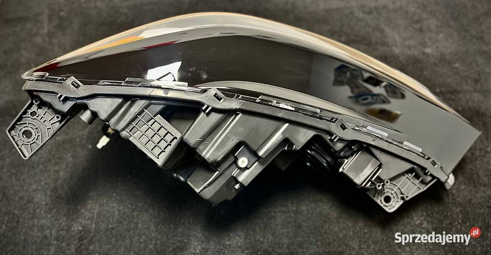 Ford EDGE model 2019r lift LED z DRL lewa strona