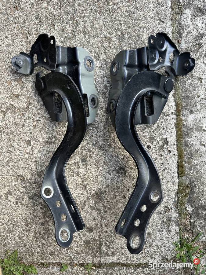 Toyota Auris II E18 zawias maski prawy przód