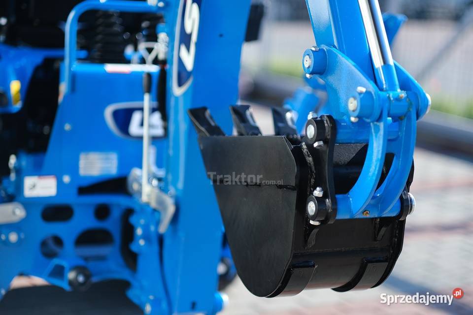 Koparka ciągnikowa LB1107 do traktora LS MT122 i podkarpackie Tajęcina