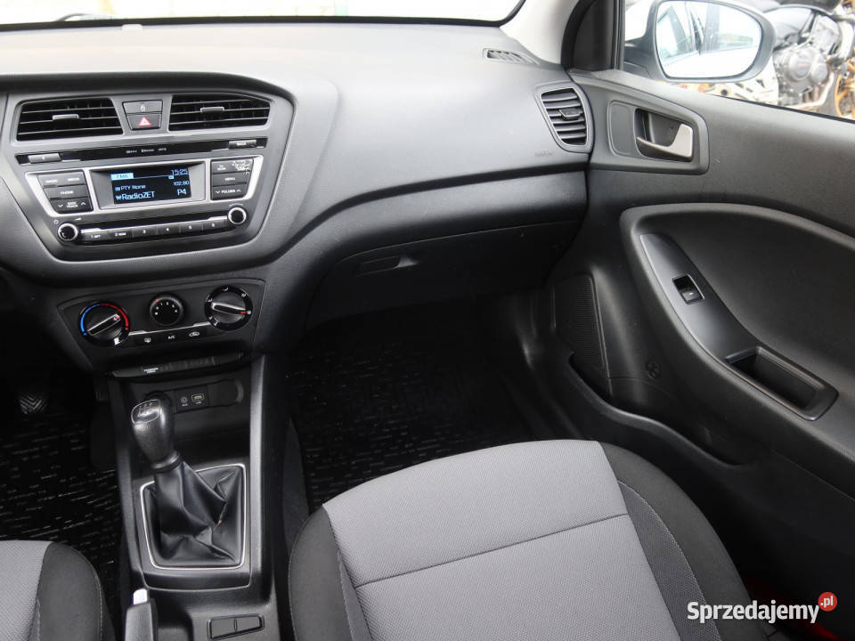 Hyundai i20 12 Rok produkcji 2018 Katowice