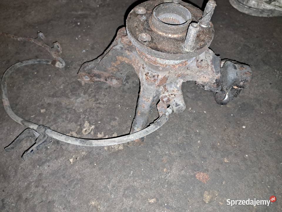 Toyota celica VI zwrotnica prawy przód Tarnów
