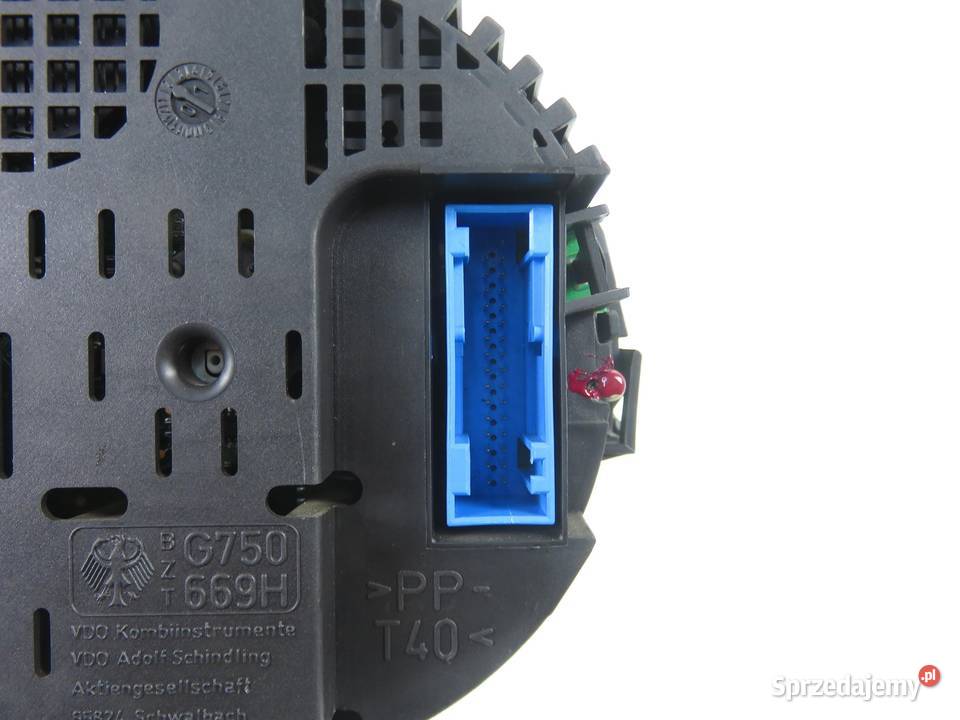 LICZNIK AUDI A2 8Z0 14 TDI AMF 8Z0920950 Liczniki i zegary małopolskie