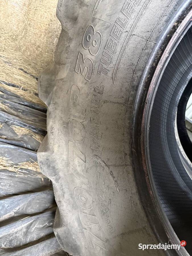 Opony rolnicze 71070 r38