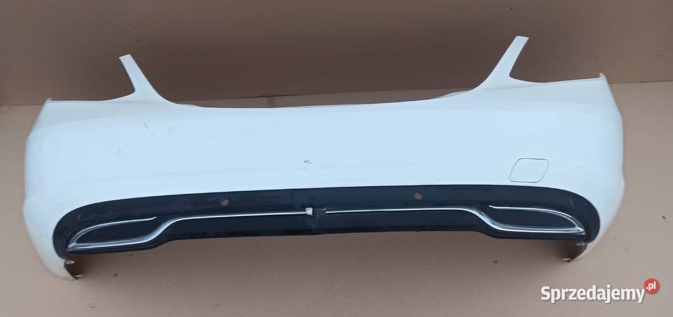 MERCEDES CKLASA W205 SEDAN ZDERZAK TYŁ TYLNY