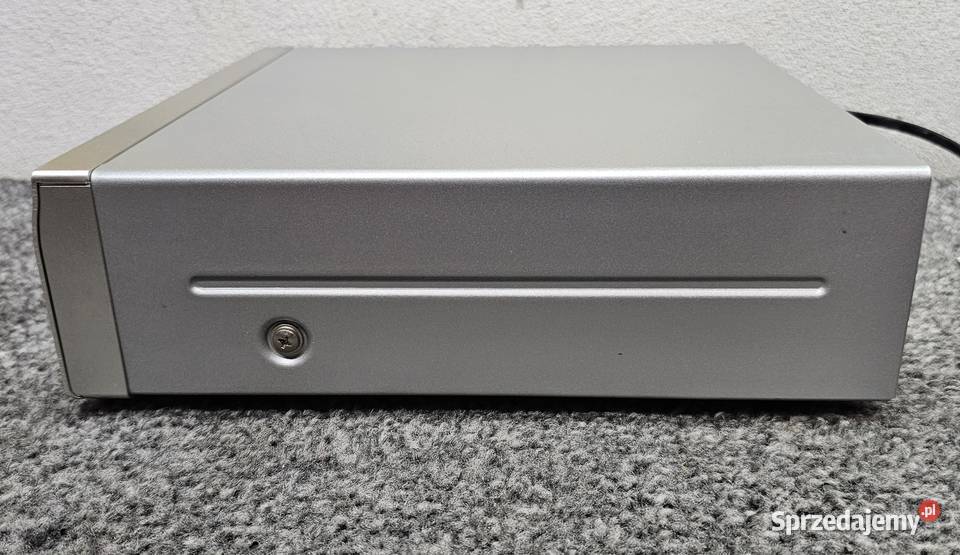 Denon DCDF107 DCDF107 Odtwarzacz płyt CD USB sprzedam