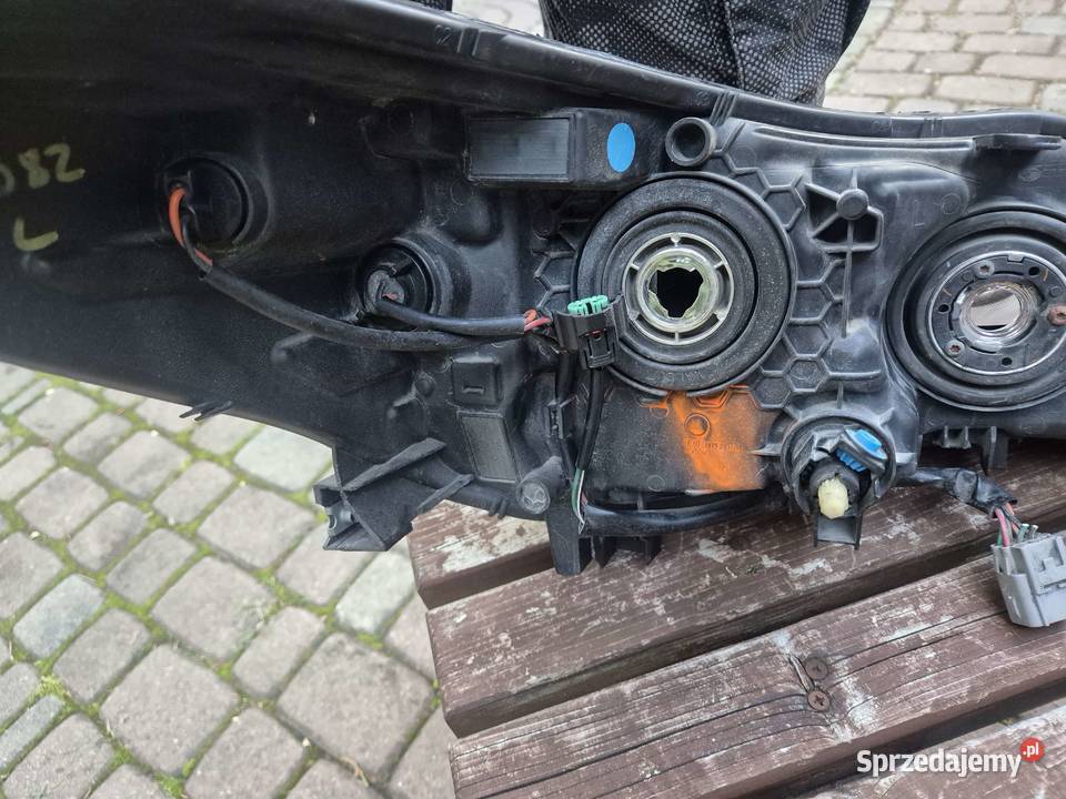 Lampy Subaru Crossttek 2022 małopolskie