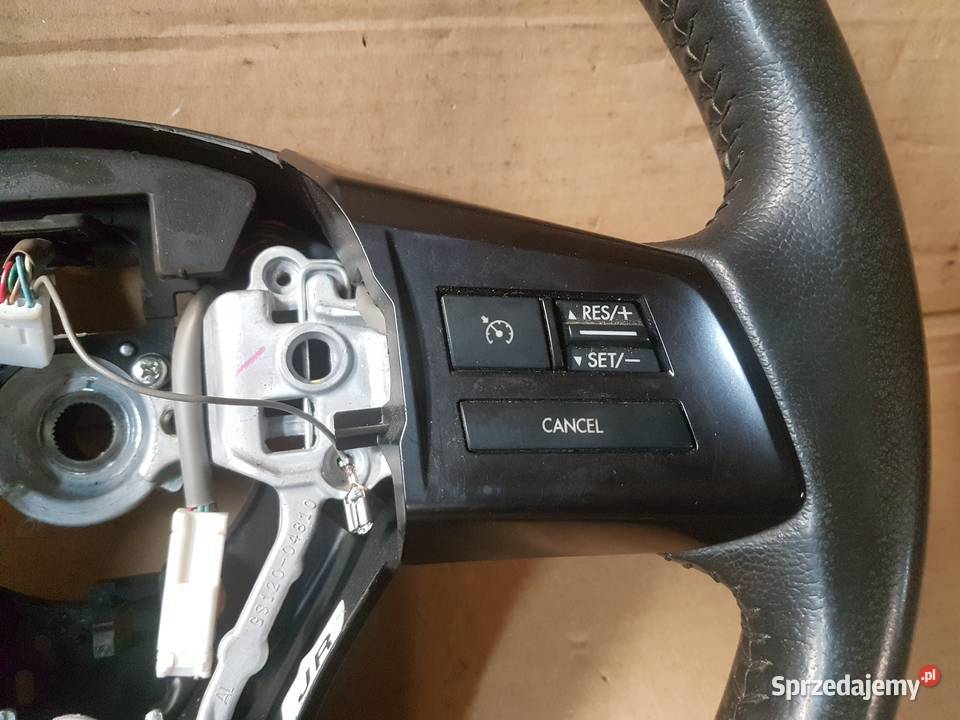 Subaru Outback IV BR lift 2014 kierownica 2013